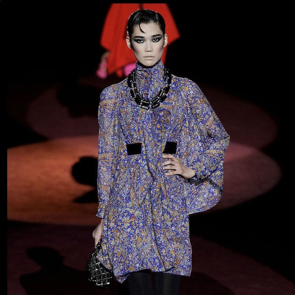 Marc Jacobs Dresses & Skirts - Marc Jacobs Runway dress! 😍